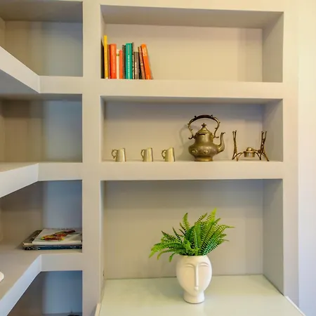 Gimispacetwo - Church View Design 1-br