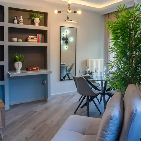 Gimispacetwo - Church View Design 1br Near Metro Saloniki